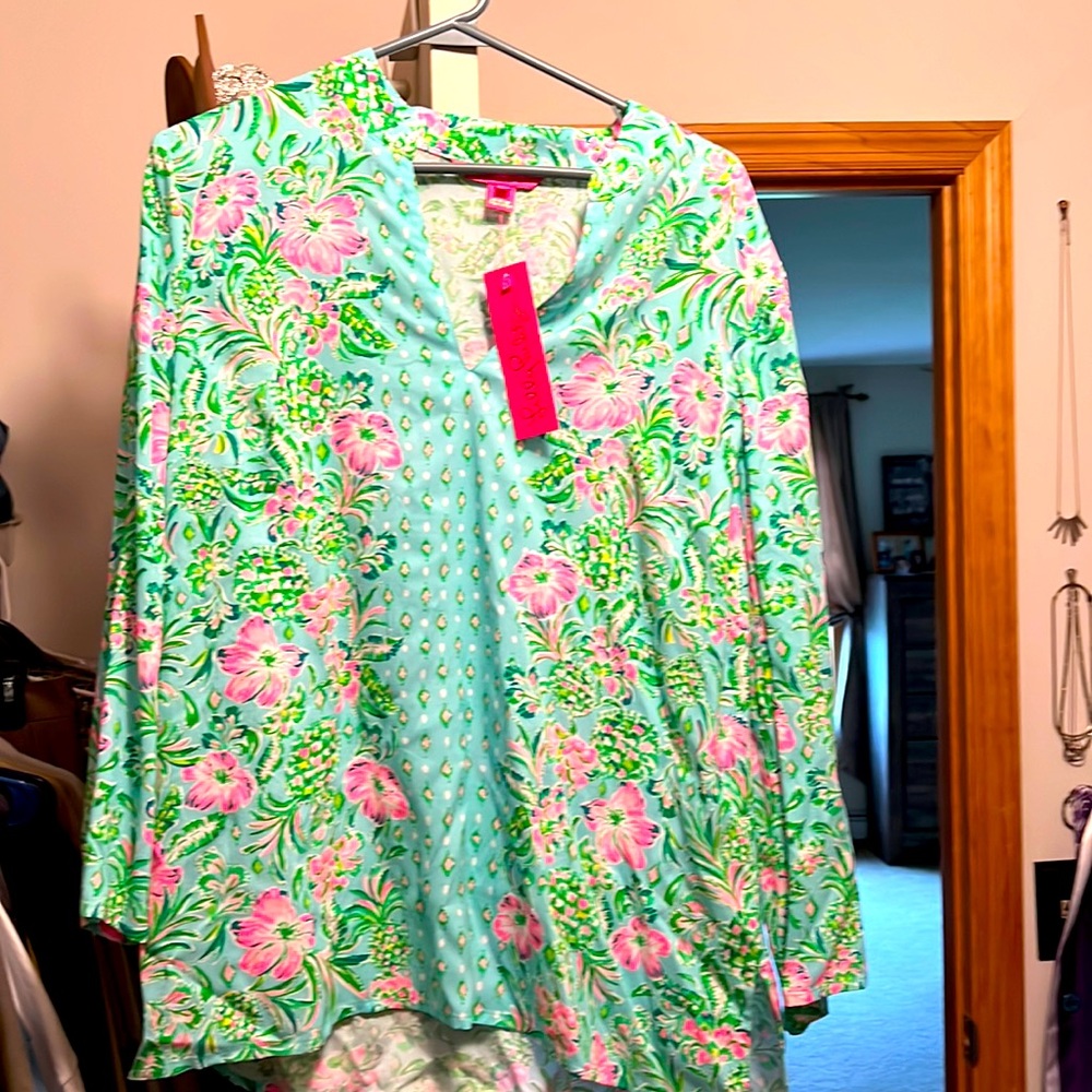 Lily Pulitzer shirt - Picture 1 of 1